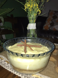 Una foto de Postre con Crema de Vainilla súper rica!!!