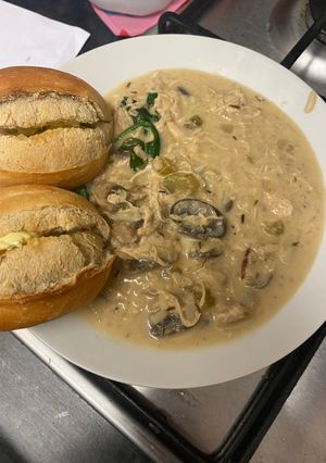 A picture of Homemade chicken and mushroom soup slow cooker.