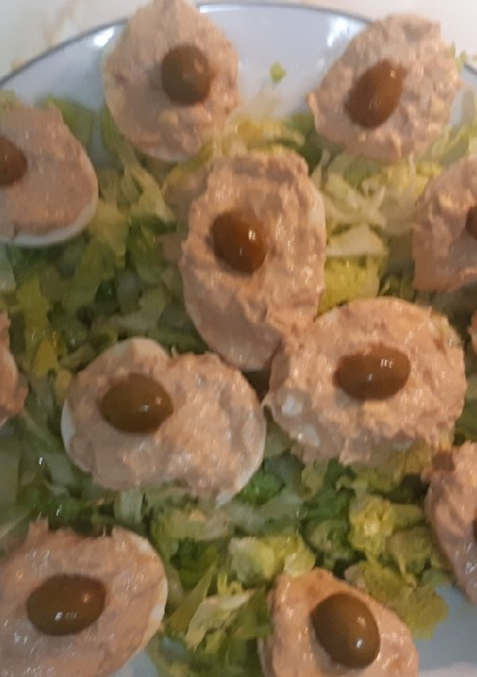 Una foto de Huevos rellenos