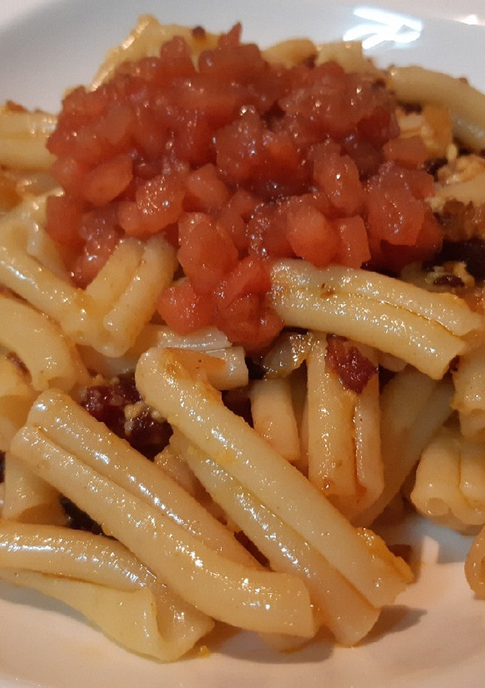 Una foto de Casarecce con chorizo casero al estilo carbonara