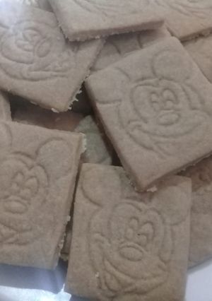 Una foto de Galletitas (chocolinas) pero con Mickey!!!!
