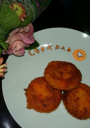A picture of Bread potato cutlets/sandwiches.