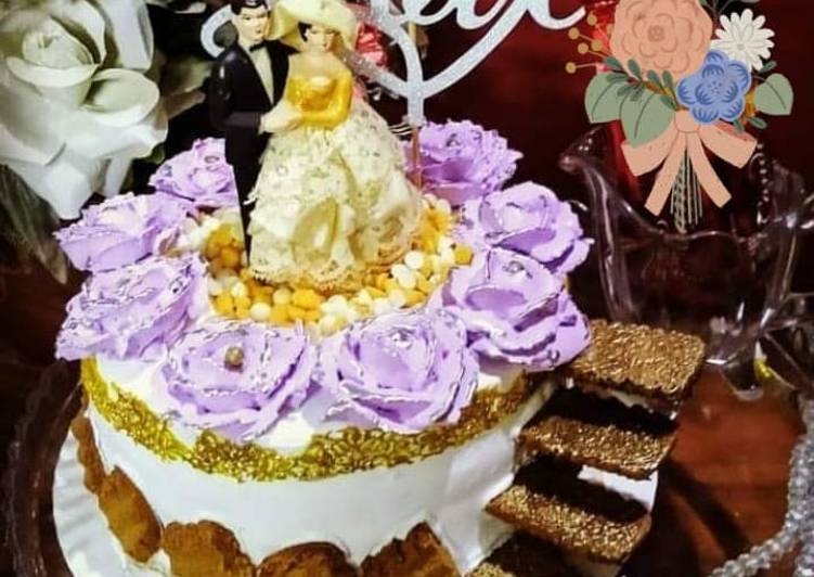 Simple Way to Prepare Speedy Wedding Anniversary Cake👫🎂