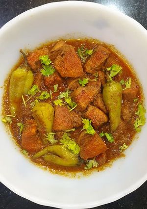 A picture of Chindi Chicken Masala.