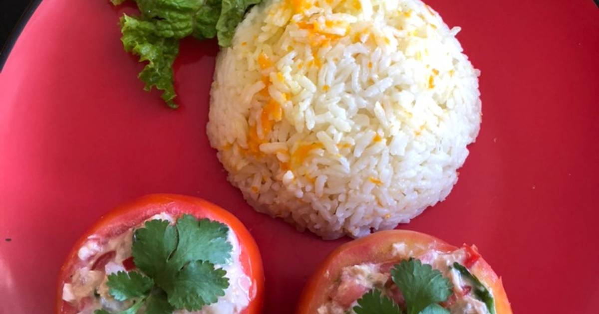 Tomate relleno de arroz con atun - 170 recetas caseras- Cookpad