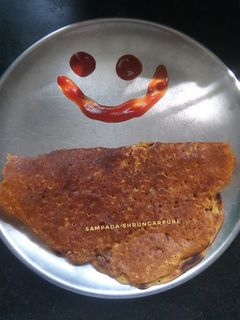 धिरडे (dhirde recipe in marathi) रेसिपी चे मुख्य फोटो