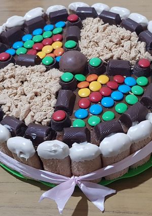 Una foto de Torta golosinera Celeste