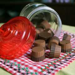 Una foto de Bombones 2 Chocolates con Sorpresa de Lacasitos