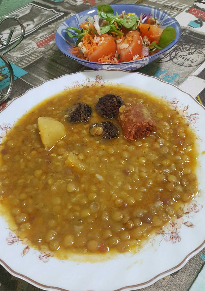 Una foto de Lentejas con arroz en olla rápida