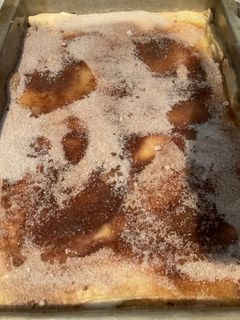A picture of Cinnamon cheesecake bars.