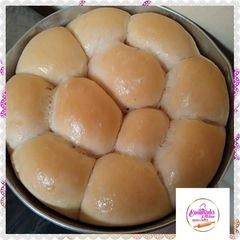 Bread roll A picture of Bread roll.