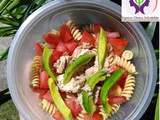 Ensalada de fideos, atún y  vegetales