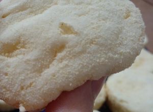 Una foto de Malvaviscos nube de Aquafaba 🍡???? dulce sorprendentemente rico