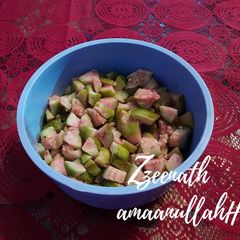 A picture of Sweet and Spicy Guava.