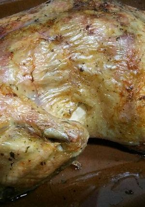 Foto principal de Pollo asado con Patatas y pimientos