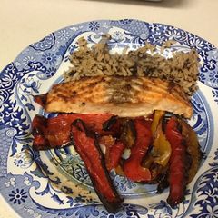 A picture of Soy and honey glazed salmon.