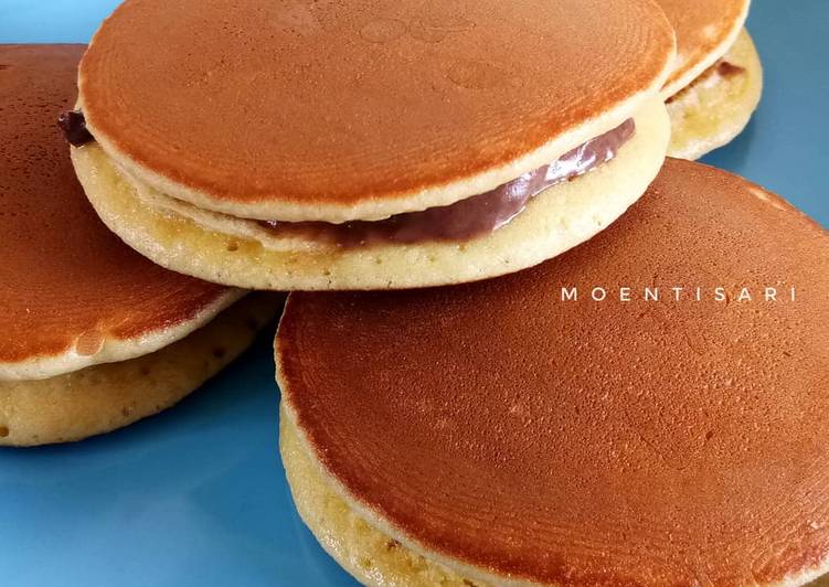 PANCAKE/DORAYAKI