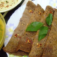 A picture of Ragi Dosa.