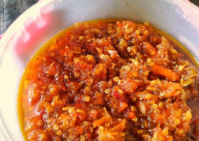 Cara Gampang Menyiapkan Sambal bawang yang Bisa Manjain Lidah