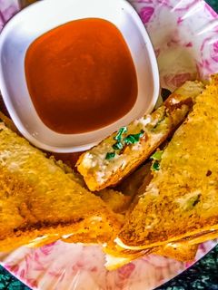 कर्ड सैंडविच (Curd sandwich recipe in hindi) रेसिपी मुख्य फोटो