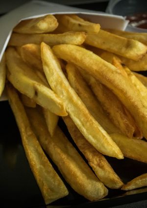 A picture of French Fries.