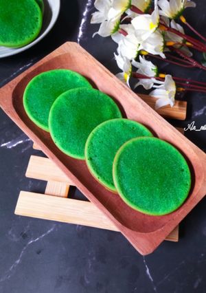 Foto resep Kanom Krok Bai Toey|Thai pandan pancake