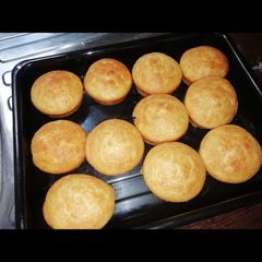 A picture of Queens cake recipe.