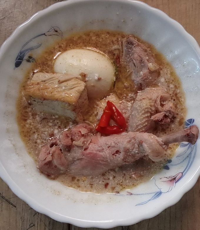 Foto resep Opor Ayam Kampung Bamboe