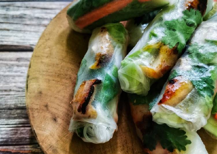 Langkah Langkah Buat Vietnamese Rolls (Grilled Chicken) yang Mudah