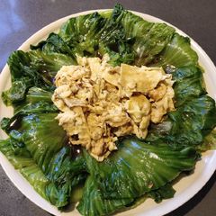 A picture of Chinese lettuce with Beancurd Sheets.