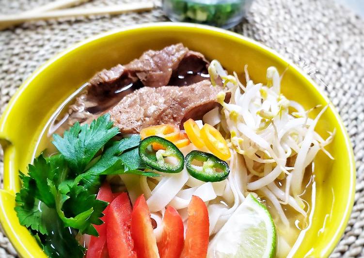 Vietnames Beef noodles Pho / sup daging ala Vietnam