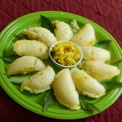 A picture of Ganeshaya nama ohm-Kozhukattai/mothak.