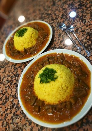 صورة لوصفة يخنة بامية وأرز