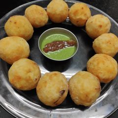 Farali Aaloo Patties A picture of Farali Aaloo Patties.