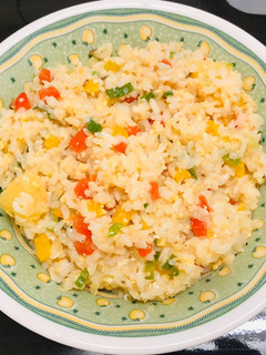 彩椒鳳梨蝦仁燉飯 的食譜成品照片