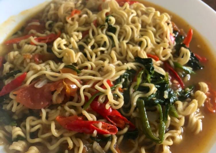 Mie kangkung terasi