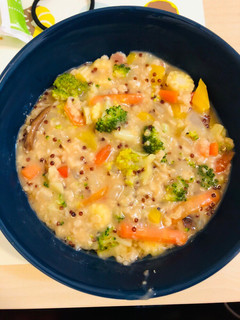 藜麥燕麥蔬菜粥 的食譜成品照片