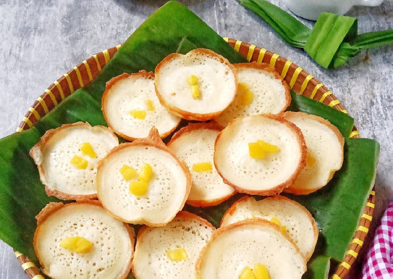 Kue Apam Renda