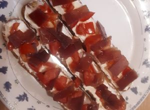 Una foto de Tosta de mojama