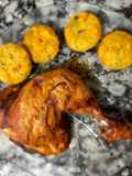 Pata y Muslo al horno con aliño de Manteca a la mostaza