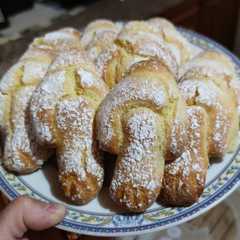 Foto di Biscotti colombine al limone