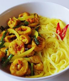 lòng heo xào tỏi