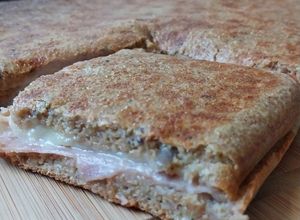 Una foto de Tostado de jamonyqueso en 20 minutos