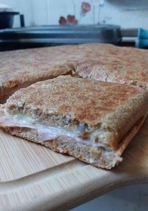 Una foto de Tostado de jamonyqueso en 20 minutos
