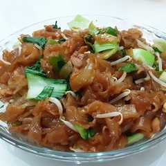 A picture of Kwetiaw Goreng Praktis.