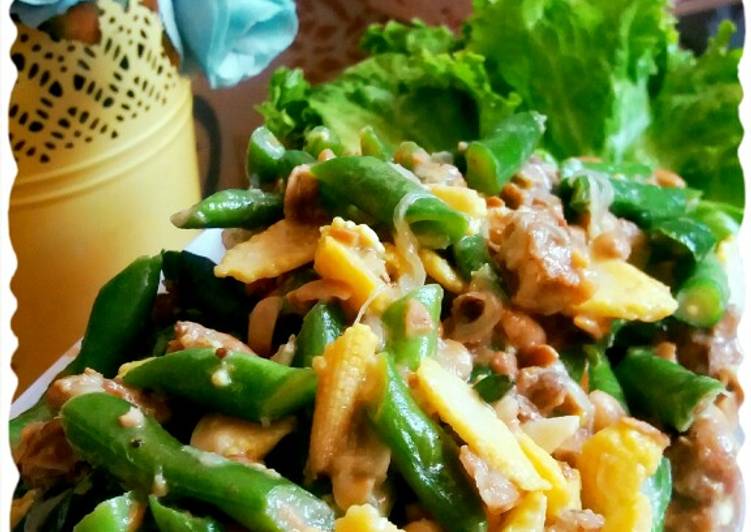 Langkah Mudah untuk Menyiapkan Tumis buncis dage Lezat