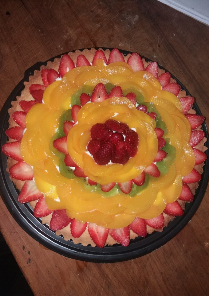 Una foto de Tarta Frutal 🍓🍑🥝