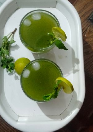 A picture of Mint Sharbat.