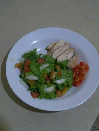 Cara Buat Menu Diet: Ayam Panggang Kelapa + Salad Sayuran + Sambal Mentah Kekinian
