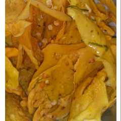 รูปของ Peyek kacang renyah....gak hancur
